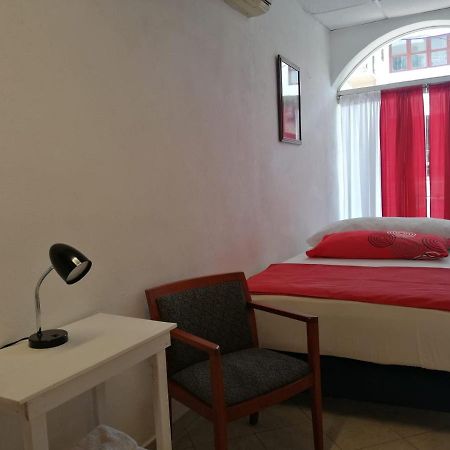 Boutique Basic Hotel 푸에르토 발라타 외부 사진
